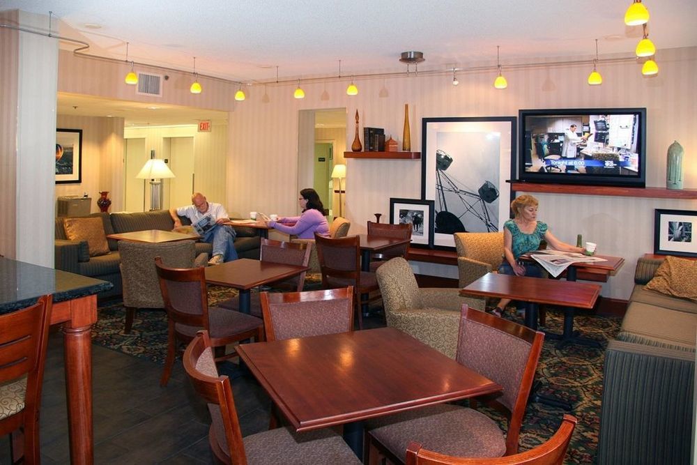 Hampton Inn Washington Restoran fotoğraf